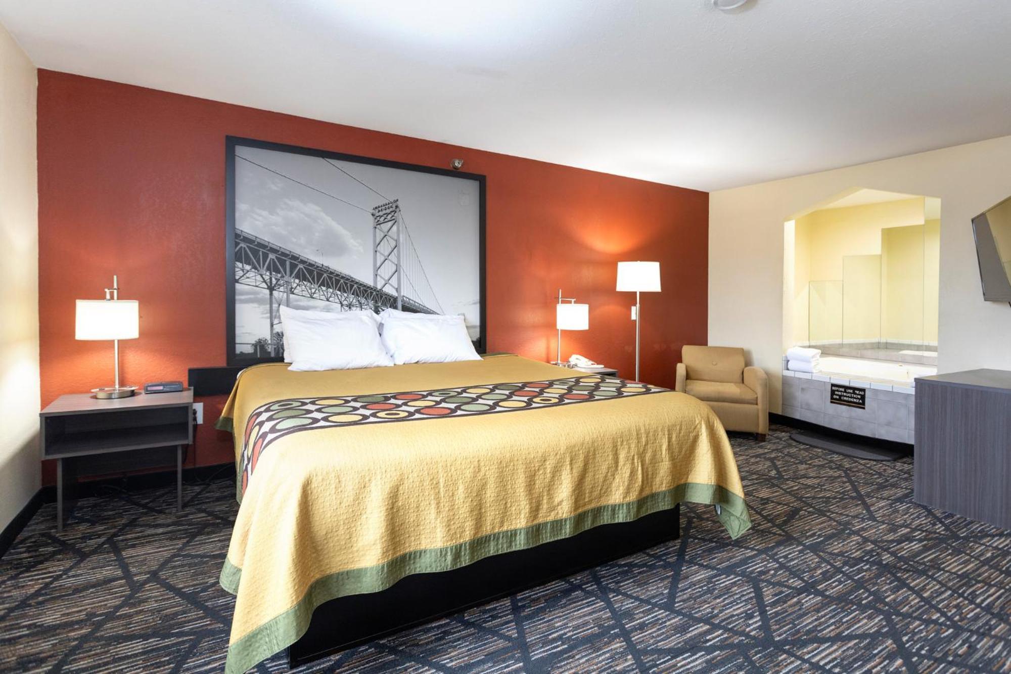 Super 8 By Wyndham Big Rapids Motel Екстериор снимка